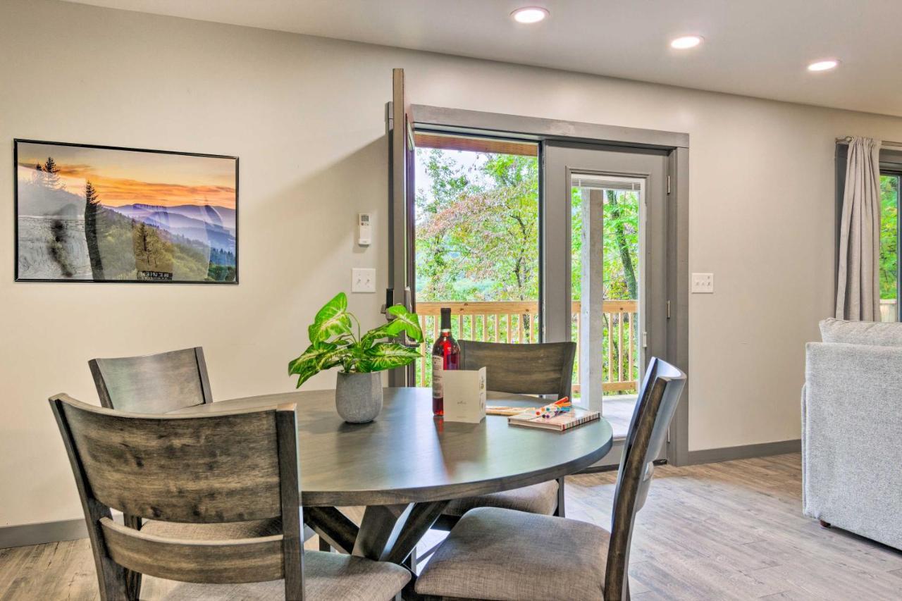 Serene Escape With Mountain Views, Near Dtwn! Franklin Exterior foto