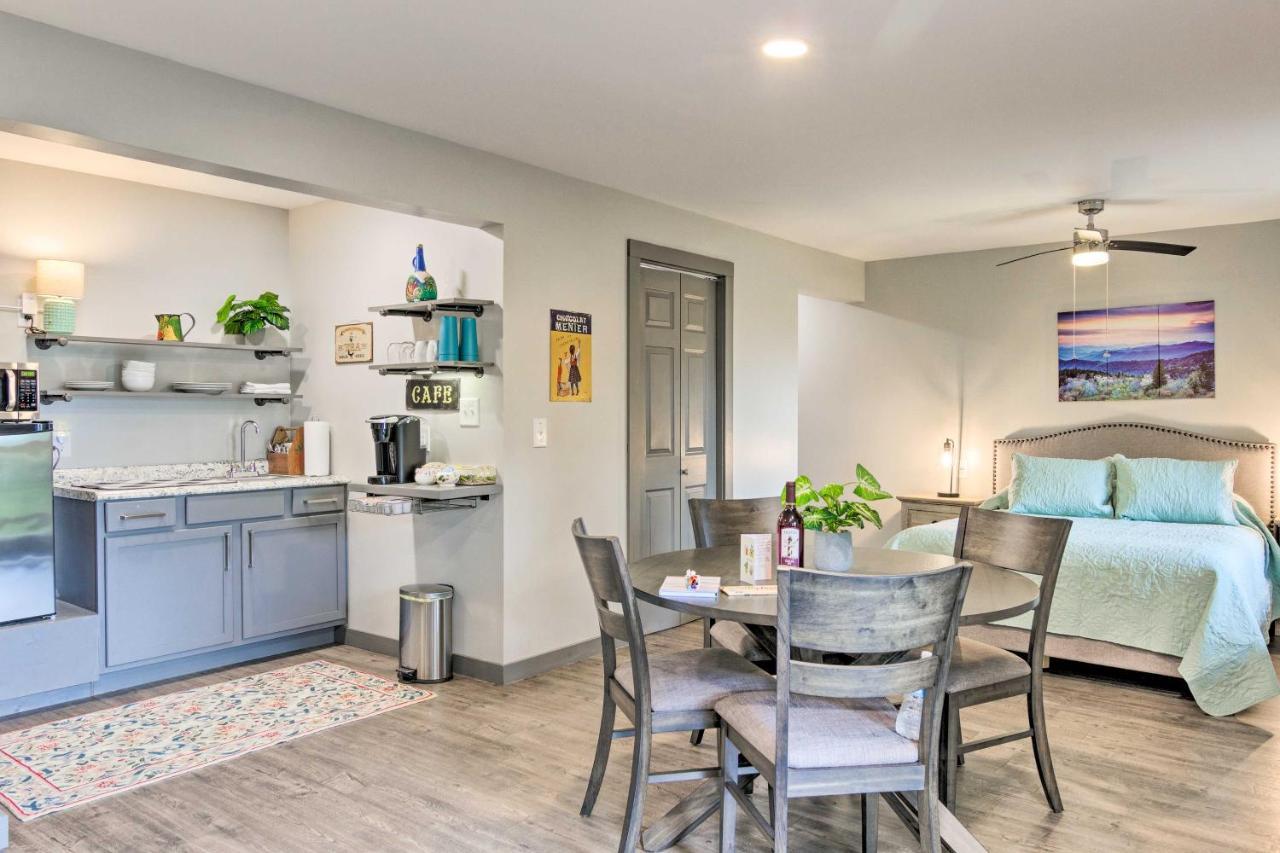 Serene Escape With Mountain Views, Near Dtwn! Franklin Exterior foto